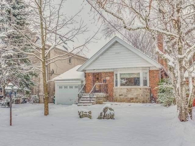 33 Mcgillivray Ave, House detached with 2 bedrooms, 2 bathrooms and 2 parking in Toronto ON | Image 1