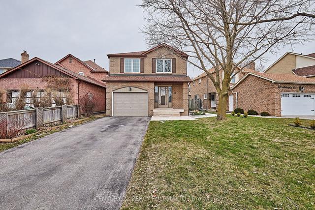 10 Millington Cres, House detached with 3 bedrooms, 3 bathrooms and 3 parking in Ajax ON | Image 1