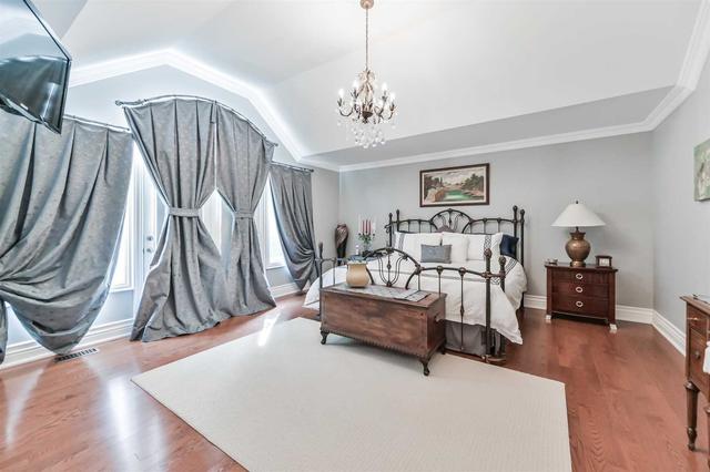 8 Leander Crt, House detached with 4 bedrooms, 5 bathrooms and 3 parking in Toronto ON | Image 10