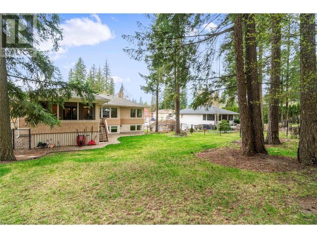 2599 Golf View Crescent, House detached with 4 bedrooms, 2 bathrooms and 3 parking in Columbia Shuswap C BC | Image 53