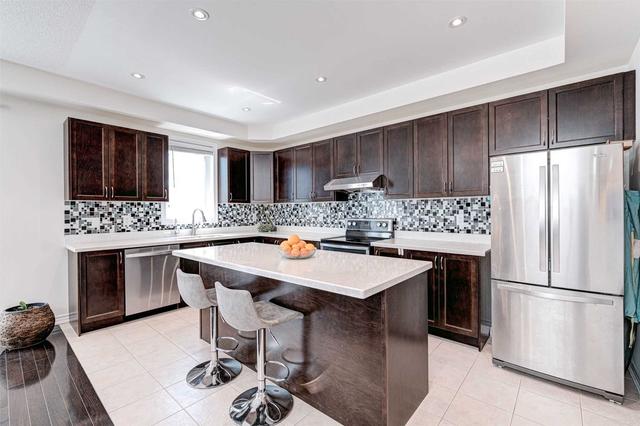 119 Livante Crt, House semidetached with 4 bedrooms, 4 bathrooms and 3 parking in Markham ON | Image 22