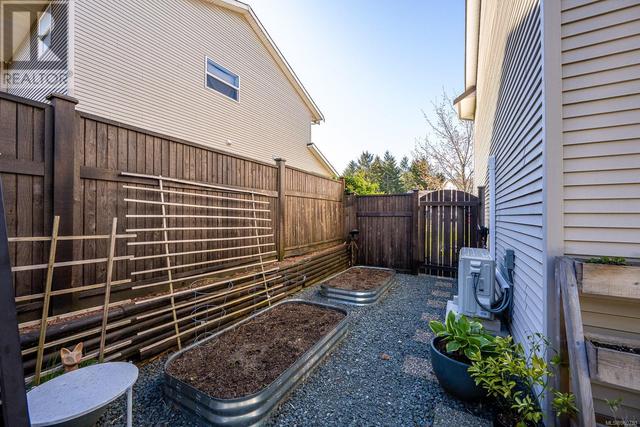 1275 Beckton Dr, House detached with 3 bedrooms, 2 bathrooms and 2 parking in Comox BC | Image 29