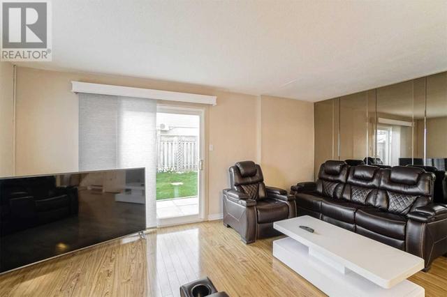 5 Holmcrest Crt, House detached with 3 bedrooms, 2 bathrooms and 2 parking in Brampton ON | Image 13