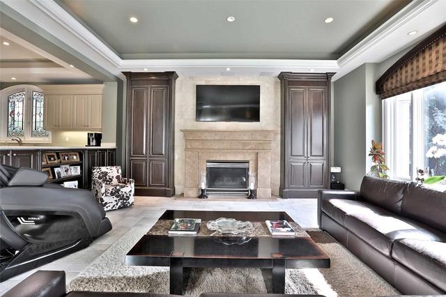 29 Country Lane, House detached with 4 bedrooms, 8 bathrooms and 10 parking in Toronto ON | Image 4