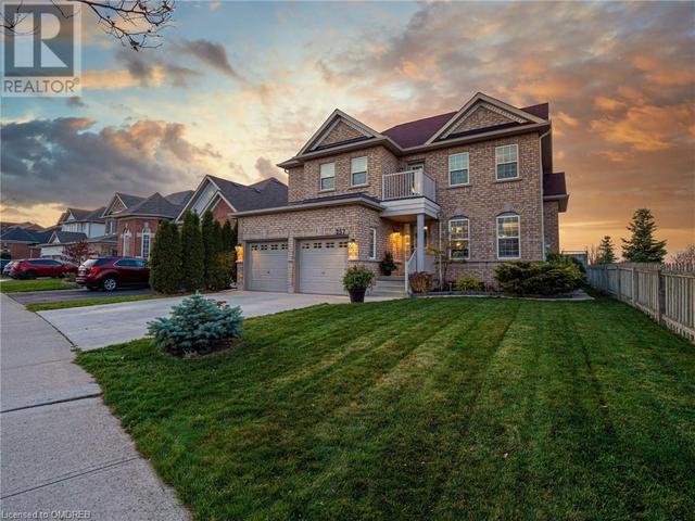 257 Wright Crescent, House detached with 5 bedrooms, 3 bathrooms and 4 parking in Niagara on the Lake ON | Image 3