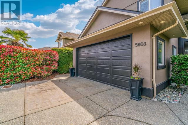 5803 Quarry Cres, House detached with 4 bedrooms, 3 bathrooms and 3 parking in Nanaimo BC | Image 78
