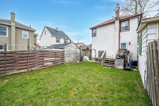 63 Hogarth St St, House detached with 2 bedrooms, 2 bathrooms and 2 parking in Oshawa ON | Image 16