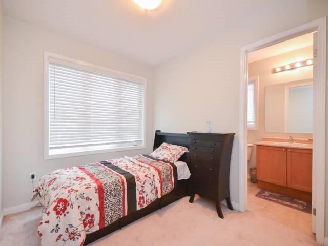 24 - 50 Hillcrest Ave, Townhouse with 3 bedrooms, 3 bathrooms and 1 parking in Brampton ON | Image 15