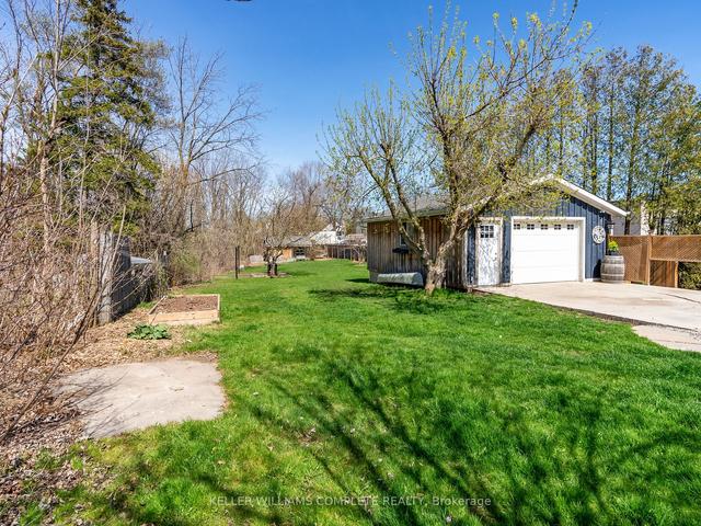 32 Fife St W, House detached with 2 bedrooms, 1 bathrooms and 10 parking in Haldimand County ON | Image 25