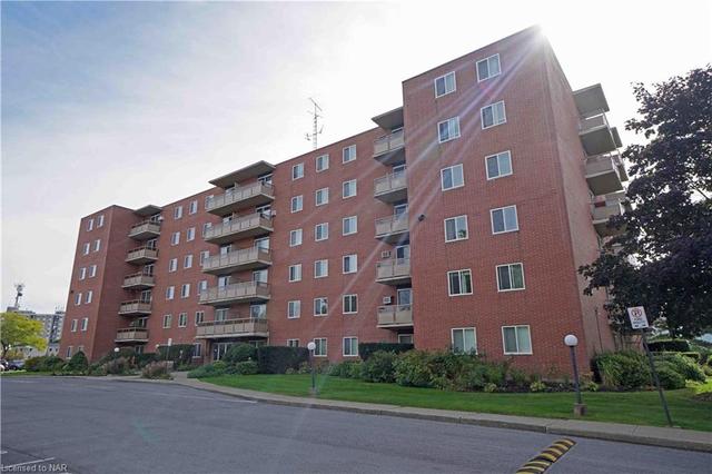 609 - 264 Grantham Avenue, House attached with 2 bedrooms, 1 bathrooms and 1 parking in St. Catharines ON | Card Image