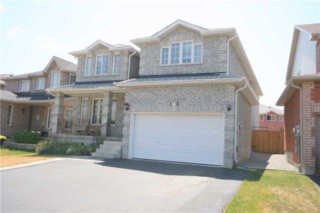 73 Birchwood Dr, House detached with 4 bedrooms, 3 bathrooms and 4 parking in Barrie ON | Image 1