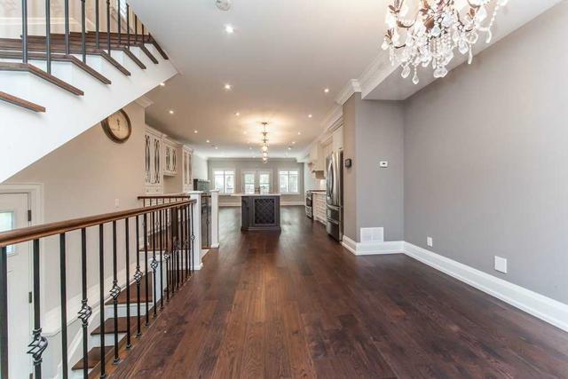 213 Virginia Ave, House detached with 4 bedrooms, 4 bathrooms and 2 parking in Toronto ON | Image 38