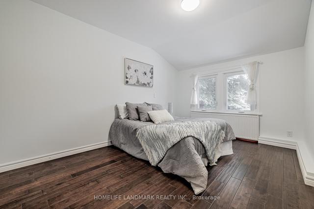 109 Bedford Park Ave, House semidetached with 3 bedrooms, 2 bathrooms and 2 parking in Toronto ON | Image 17