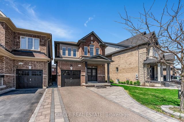 28 Avening Dr, House detached with 3 bedrooms, 3 bathrooms and 4 parking in Vaughan ON | Image 1