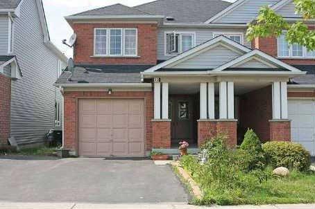 32 Billingsley Cres, House semidetached with 1 bedrooms, 1 bathrooms and 1 parking in Markham ON | Image 1