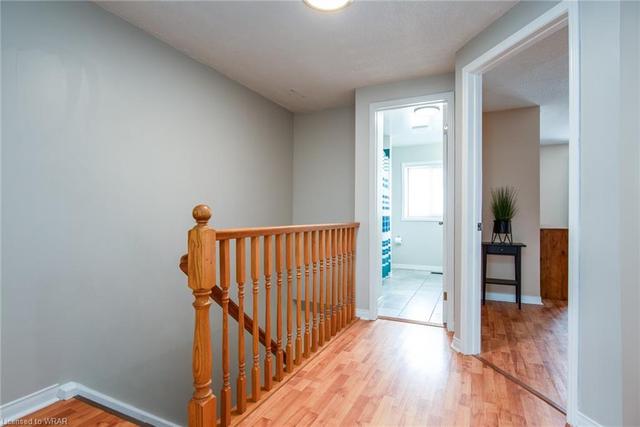 421 Downsview Place, House semidetached with 3 bedrooms, 2 bathrooms and 3 parking in Waterloo ON | Image 25