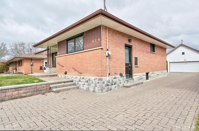 619 Central Park Blvd N, House detached with 2 bedrooms, 2 bathrooms and 7 parking in Oshawa ON | Image 21