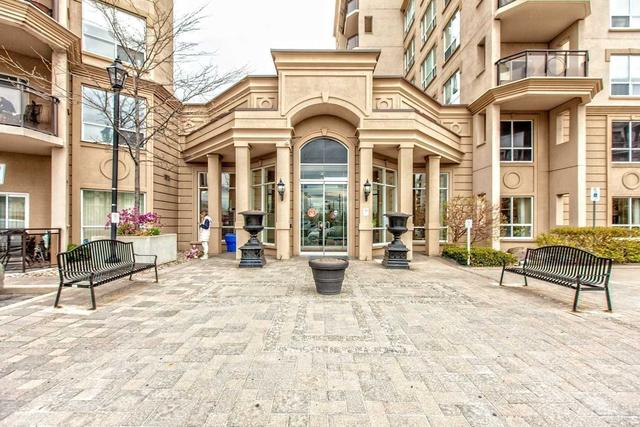 519 - 2 Maison Parc Crt, Condo with 2 bedrooms, 2 bathrooms and 2 parking in Vaughan ON | Image 12