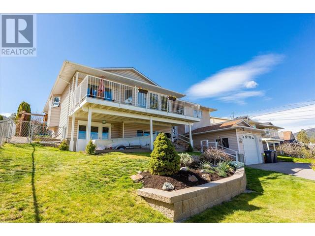 3680 Webber Road, House detached with 4 bedrooms, 3 bathrooms and 4 parking in West Kelowna BC | Image 2