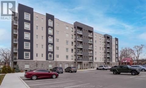 210 - 22 Victor, Condo with 2 bedrooms, 2 bathrooms and null parking in Essex ON | Card Image