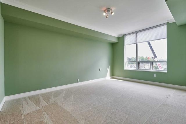 404 - 1750 Bayview Ave, Condo with 3 bedrooms, 3 bathrooms and 2 parking in Toronto ON | Image 5
