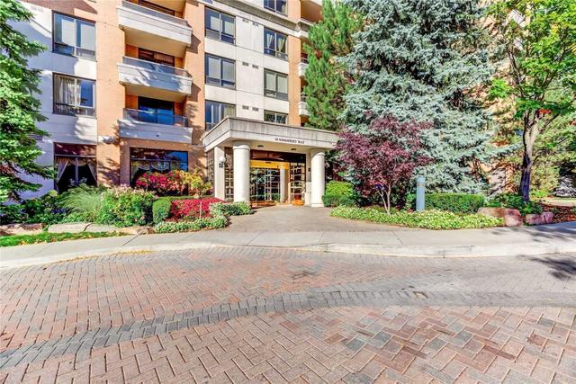 1105 - 18 Sommerset Way, Condo with 1 bedrooms, 1 bathrooms and 1 parking in Toronto ON | Image 9