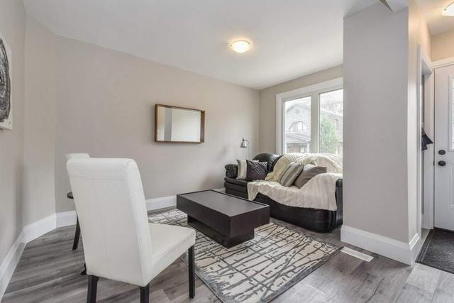 27 Verney St, House detached with 3 bedrooms, 1 bathrooms and 6 parking in Guelph ON | Image 32