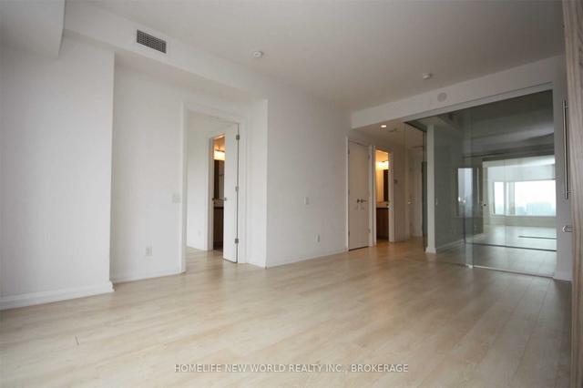3103 - 155 Yorkville Ave, Condo with 2 bedrooms, 2 bathrooms and 1 parking in Toronto ON | Image 2