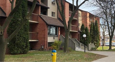 111-30 Hickory St, Waterloo, ON, N2J4L4 | Card Image