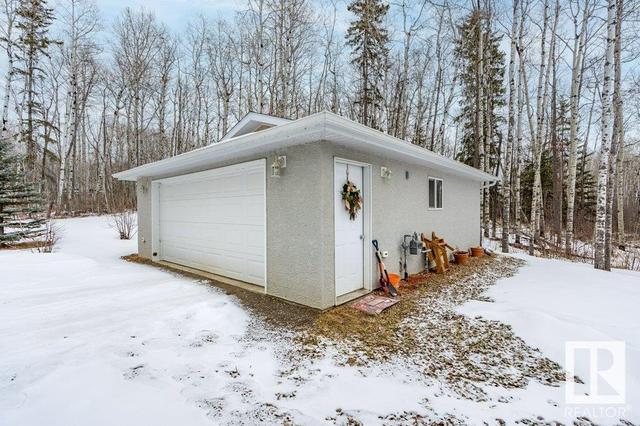 37 - 423002 Rge Rd 10, House detached with 2 bedrooms, 2 bathrooms and null parking in Ponoka County AB | Image 5
