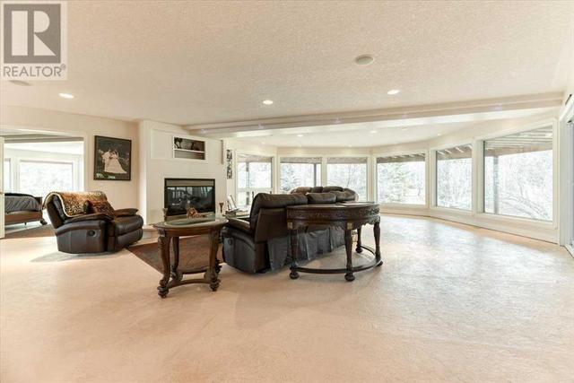 235006 Range Road 242, House detached with 3 bedrooms, 3 bathrooms and 10 parking in Wheatland County AB | Image 18