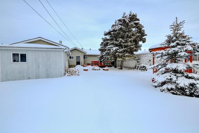 9411 108 Avenue, House detached with 4 bedrooms, 2 bathrooms and 4 parking in Grande Prairie AB | Image 17