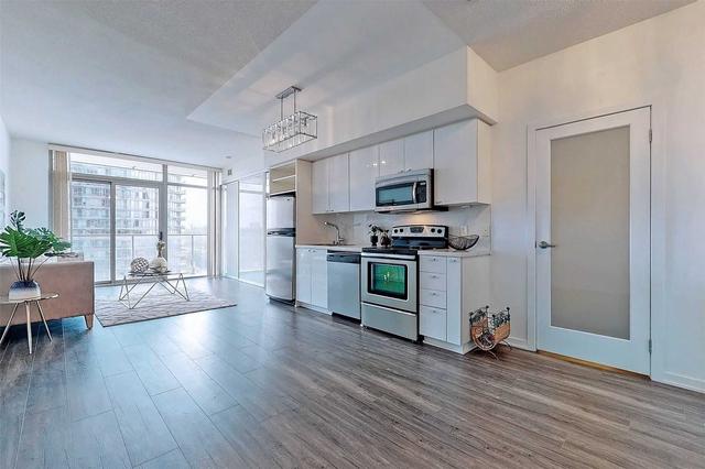 916 - 103 The Queensway, Condo with 1 bedrooms, 1 bathrooms and 1 parking in Toronto ON | Image 18