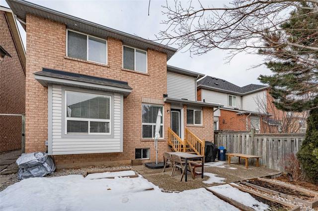1354 Pepperbush Pl, House detached with 3 bedrooms, 3 bathrooms and 3 parking in Oakville ON | Image 31