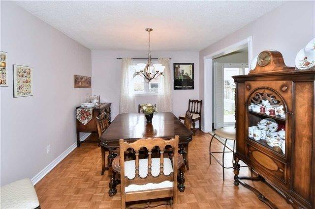 104 Nightstar Dr, House detached with 3 bedrooms, 2 bathrooms and 1 parking in Richmond Hill ON | Image 6