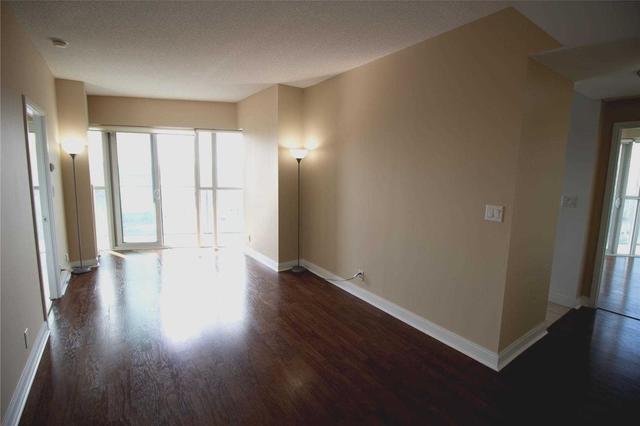 1905 - 60 Absolute Ave, Condo with 2 bedrooms, 2 bathrooms and 1 parking in Mississauga ON | Image 9
