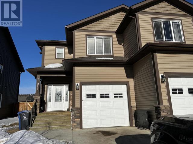 11014 104a Avenue, House attached with 3 bedrooms, 3 bathrooms and null parking in Fort St. John BC | Card Image