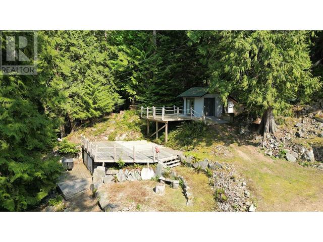 lot 1&2 West Bay Landing, House detached with 2 bedrooms, 2 bathrooms and null parking in Sunshine Coast F BC | Image 38