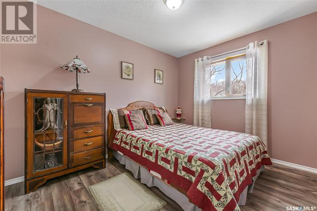 204 Lakeview Avenue, House detached with 4 bedrooms, 3 bathrooms and null parking in Saskatchewan Beach SK | Image 28