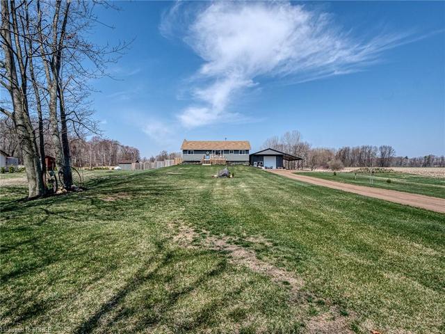 1225 10th Concession Road, House detached with 5 bedrooms, 2 bathrooms and 15 parking in Norfolk County ON | Image 4