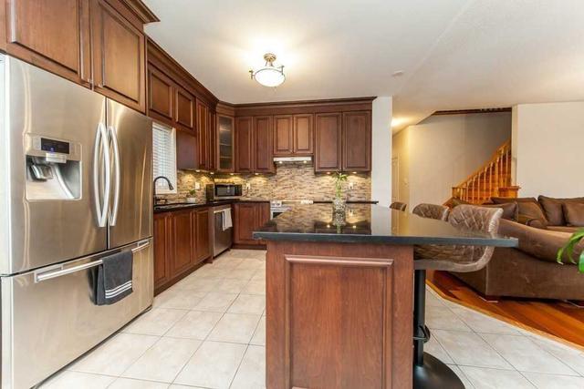 3637 Emery Dr, House detached with 3 bedrooms, 4 bathrooms and 3 parking in Mississauga ON | Image 10