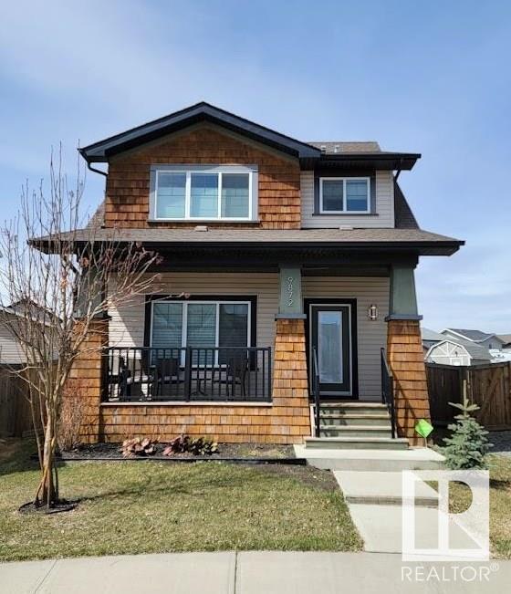 9872 220 St Nw, House detached with 3 bedrooms, 2 bathrooms and 6 parking in Edmonton AB | Card Image