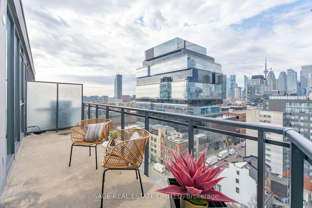 1412 - 318 King St E, Condo with 2 bedrooms, 2 bathrooms and 0 parking in Toronto ON | Image 11