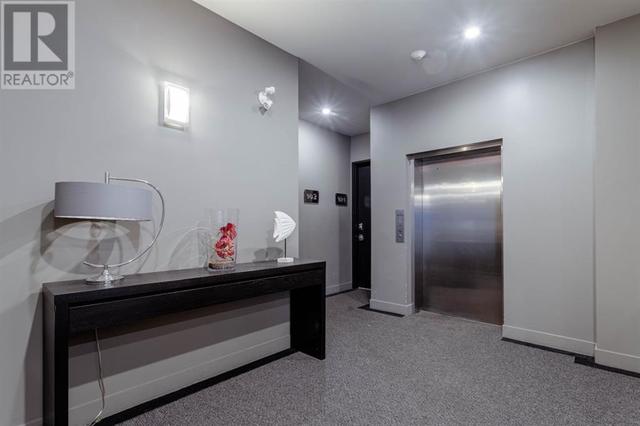 102, - 2410 1 Street Sw, Condo with 3 bedrooms, 2 bathrooms and 1 parking in Calgary AB | Image 26