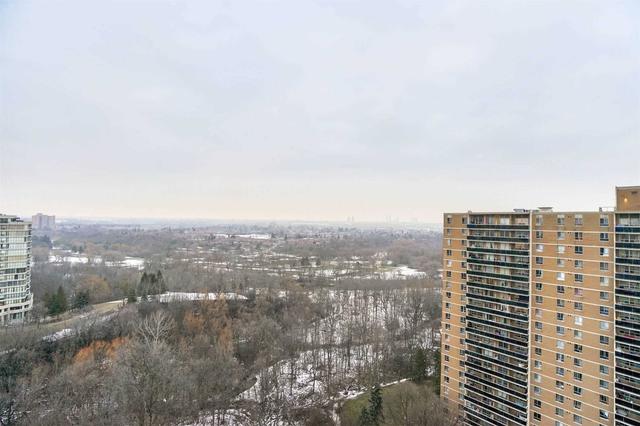 1811 - 40 Panorama Crt, Condo with 3 bedrooms, 2 bathrooms and 1 parking in Toronto ON | Image 15