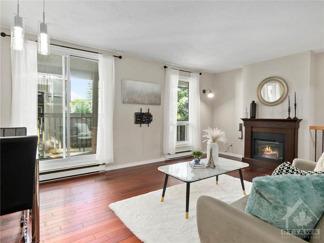 304 Tanguay Court, House attached with 3 bedrooms, 3 bathrooms and 1 parking in Ottawa ON | Image 3