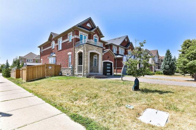 57 Shale Cres, House detached with 4 bedrooms, 4 bathrooms and 4 parking in Vaughan ON | Card Image