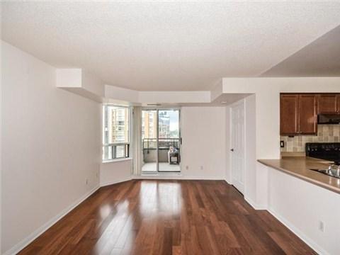 2201 - 153 Beecroft Rd, Condo with 2 bedrooms, 2 bathrooms and 1 parking in Toronto ON | Image 5