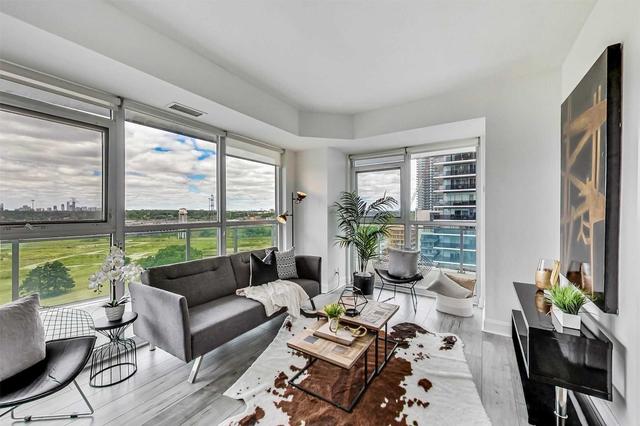1104 - 33 Shore Breeze Dr, Condo with 1 bedrooms, 1 bathrooms and 1 parking in Toronto ON | Image 1