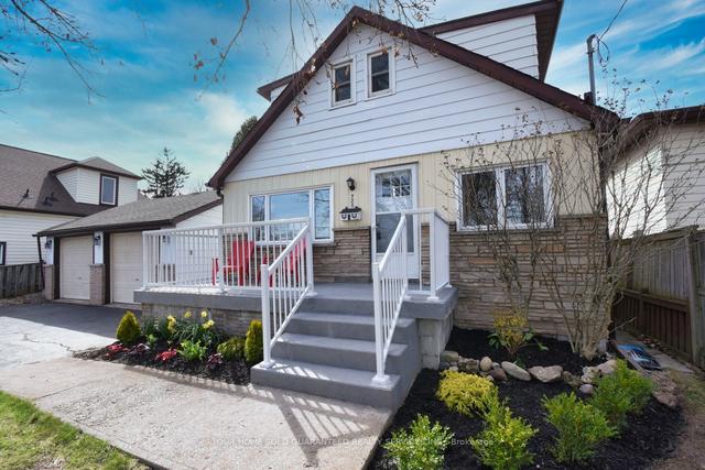720 West 5th St, House detached with 3 bedrooms, 2 bathrooms and 8 parking in Hamilton ON | Image 34